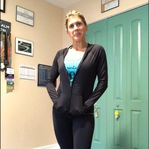 Light weight workout/running jacket